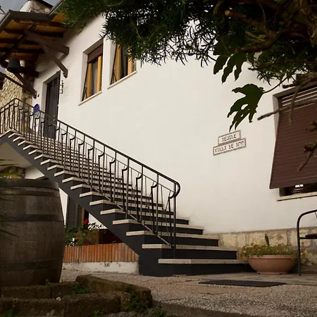 De Ros Nocleg ze śniadaniem